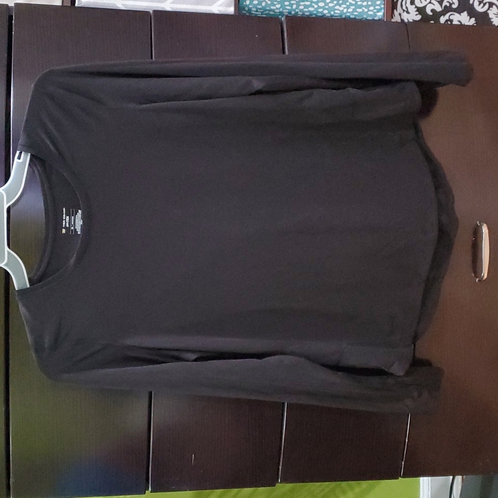 Black athletic top